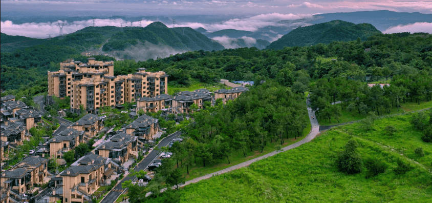 百里荒康养小镇项目